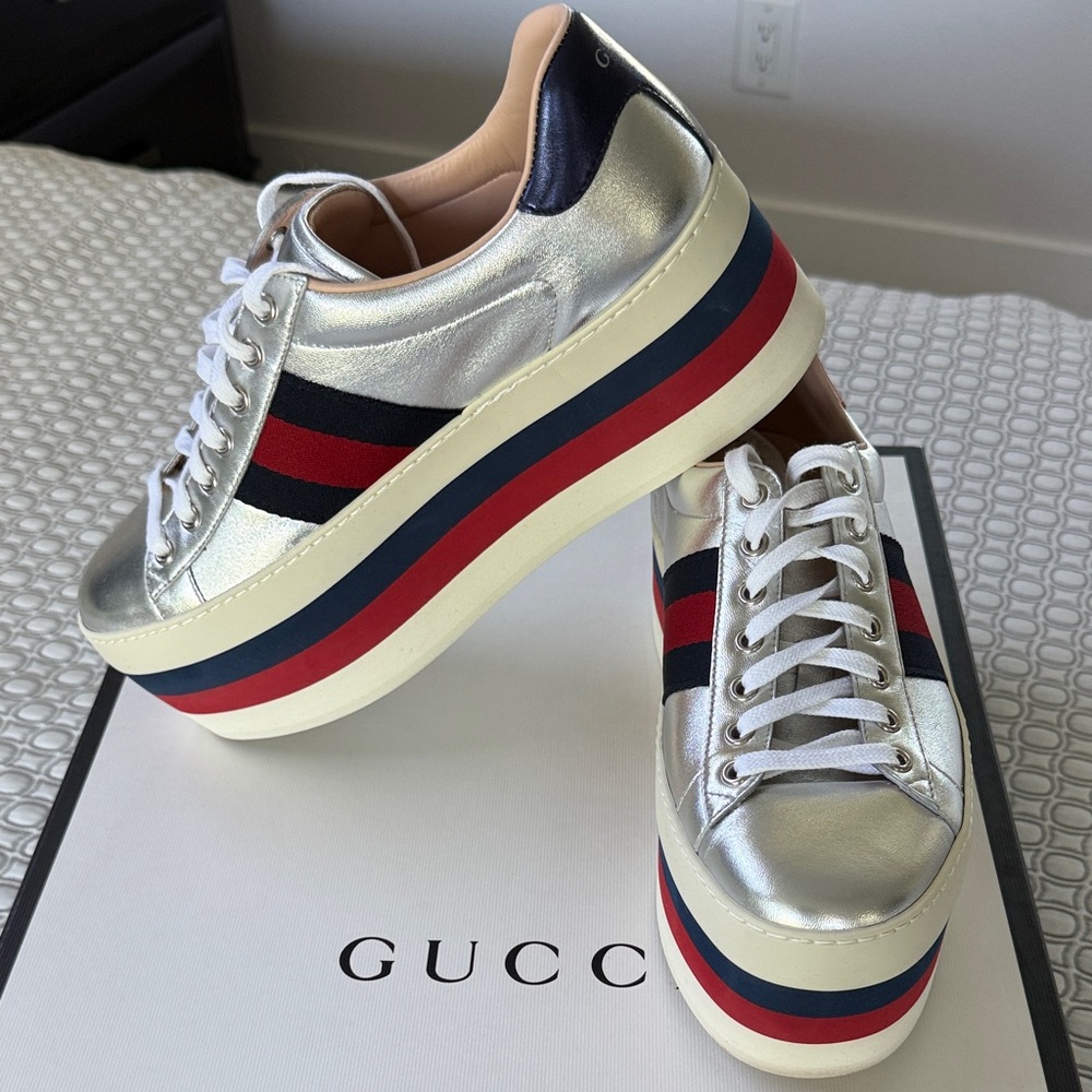 Gucci Peggy Ace Men's Silver Platform Sneaker - Picture 6 of 10